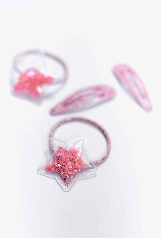 Zestaw  - spinki i gumki do włosów