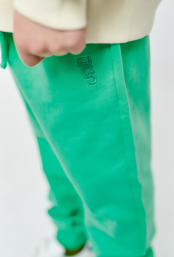 Spodnie dresowe chłopięce