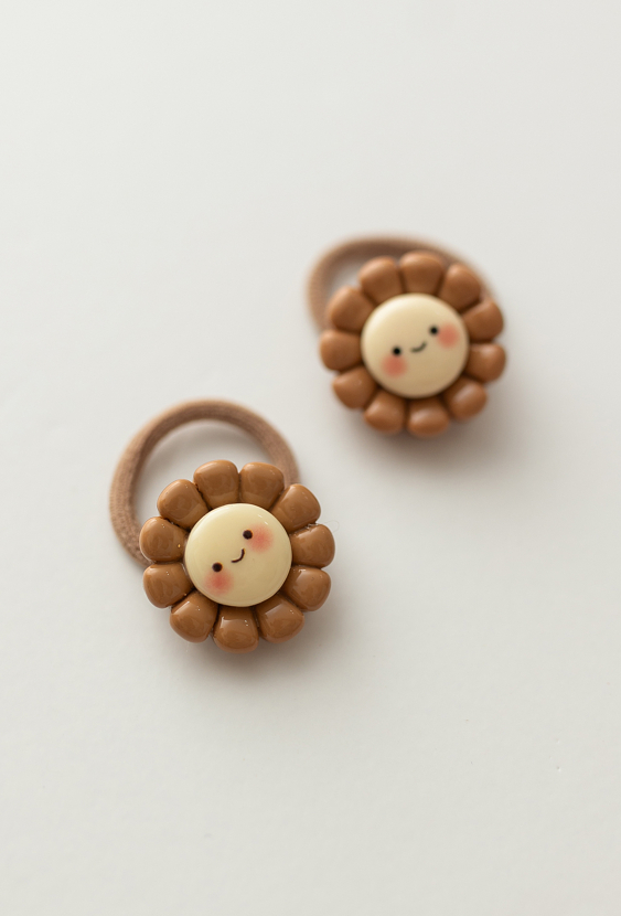 Zestaw gumek do włosów z kwiatkami