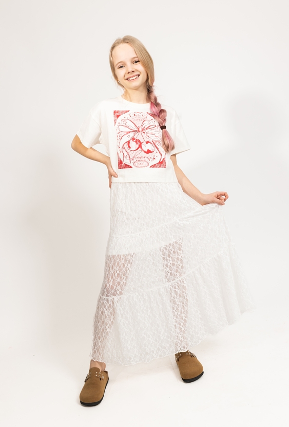Długa spódnica koronkowa dla dziewczynki – z podszewką