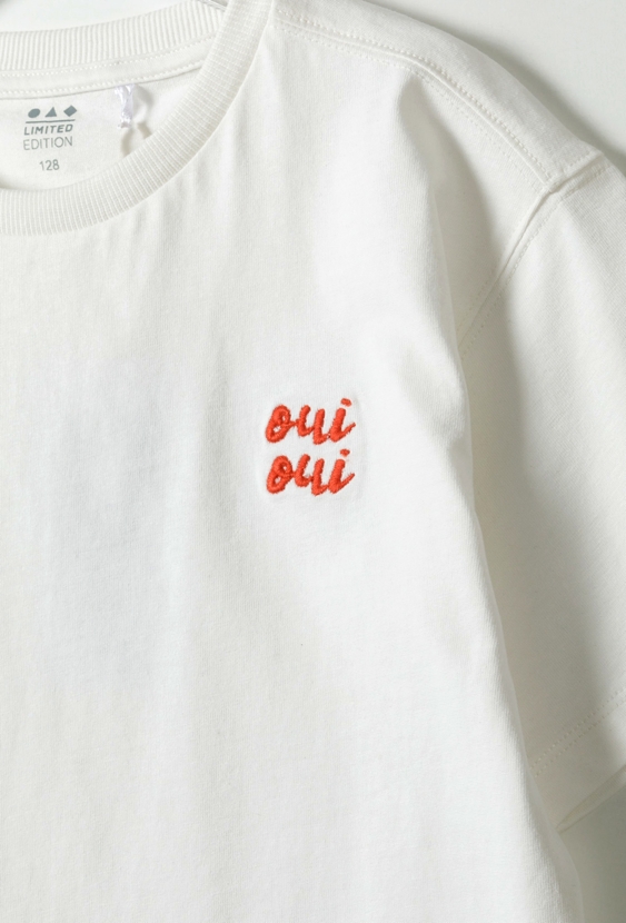 T-shirt chłopięcy z haftem „Oui Oui”