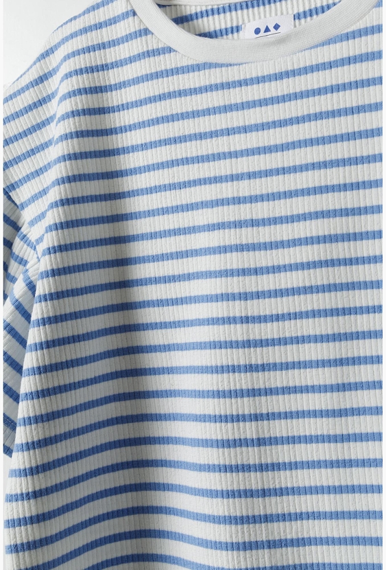 Komplet dziewczęcy – T-shirt z falbankami i dzwony w paski