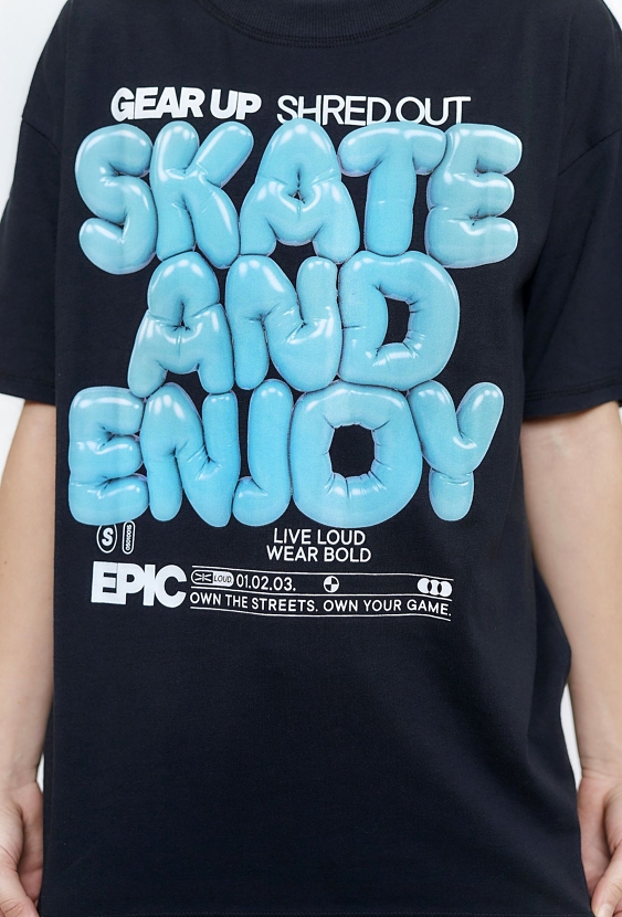 Chłopięcy t-shirt czarny z nadrukiem