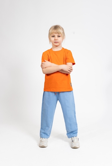 Spodnie dresowe chłopięce z ozdobnymi panelami