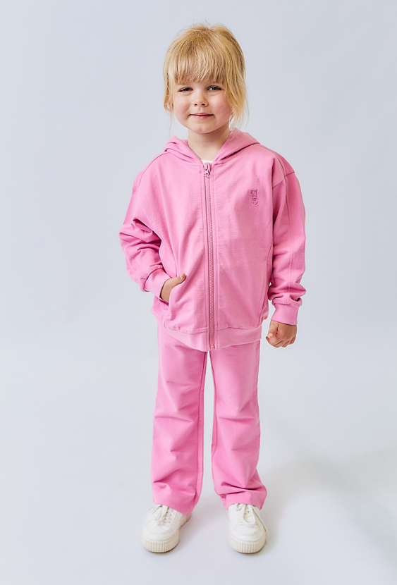 Spodnie z lekko rozszerzanymi nogawkami