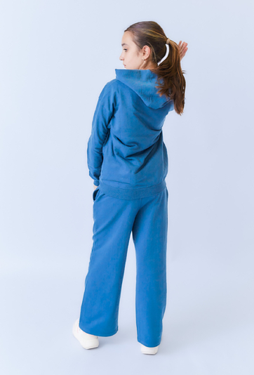 Niebieskie spodnie dziewczęce wide leg z aplikacją z dżetów