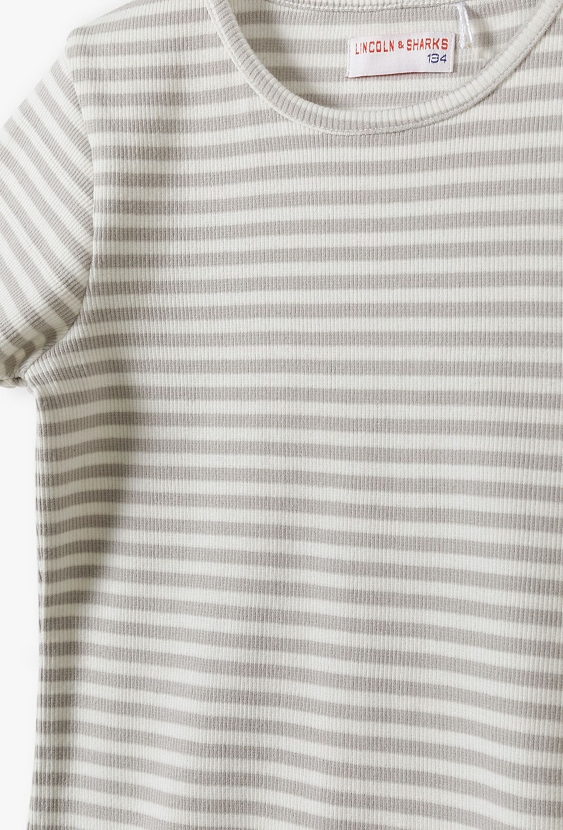 Dzianiniowy biało-szary t-shirt dziewczęcy w prążki