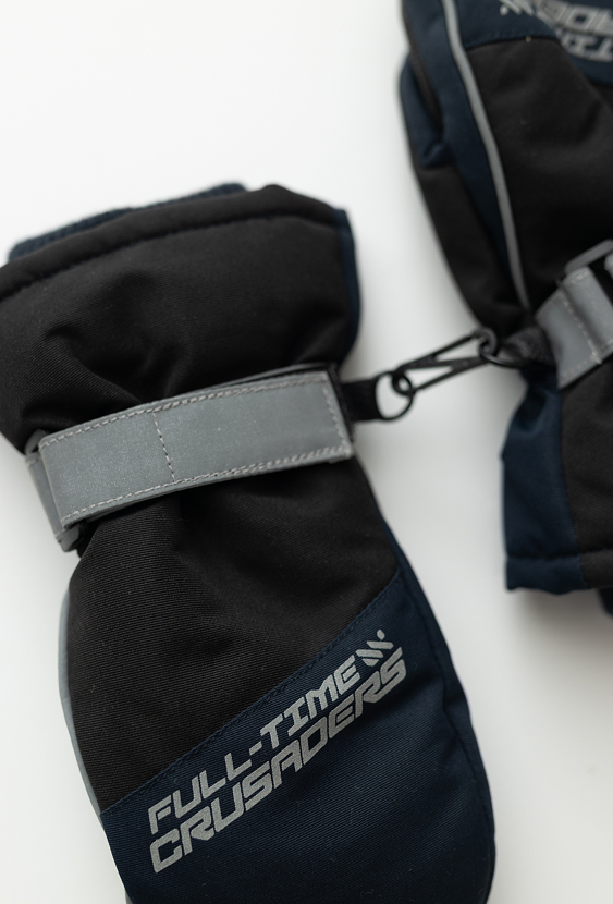 Czarno-granatowe rękawiczki narciarskie chłopięce z odblaskiem.