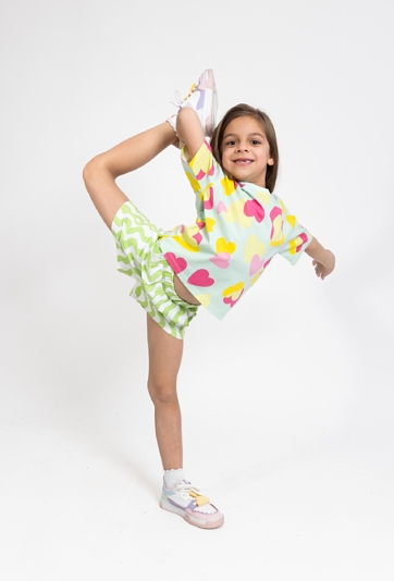 Dziewczęca koszulka w serca