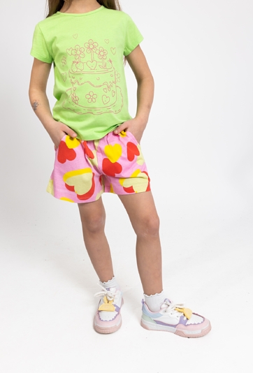 Dziewczęce szorty 1/2 z nadrukiem w serca