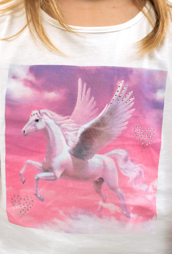 Biała koszulka z nadrukiem