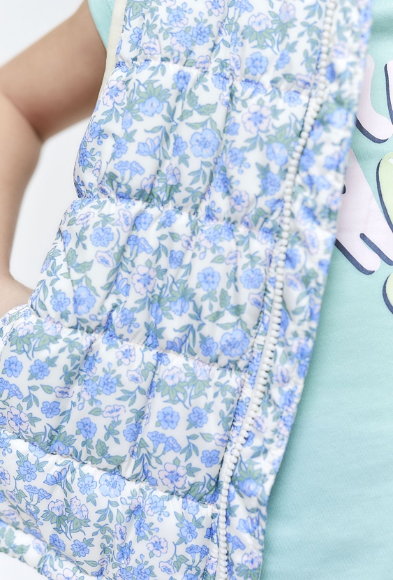 Pikowany bezrękawnik dla dziewczynki