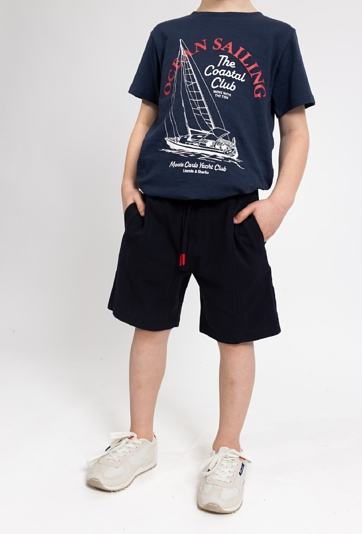 Chłopięce szorty dzianinowe o eleganckim kroju